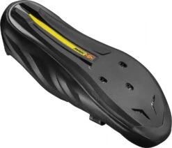 Pair Of Mavic Cosmic Elite SL Road Shoes Black -Mavic 13163505dd6b7e8c5ec16.36019122