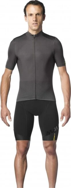 Mavic Cosmic Graphic Short Sleeve Jersey Raven / Gray -Mavic 14809075e53f7cac5f790.59137886