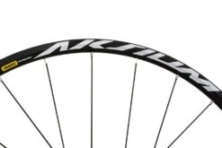 Mavic Aksium Disc Centerlockt Shimano Wheelset Road Bike Wheel Sets Disc | Bike-Discount -Mavic Mavic Aksium Disc Centerlock Shimano Laufradsatz LP8693100 c 1280x1280