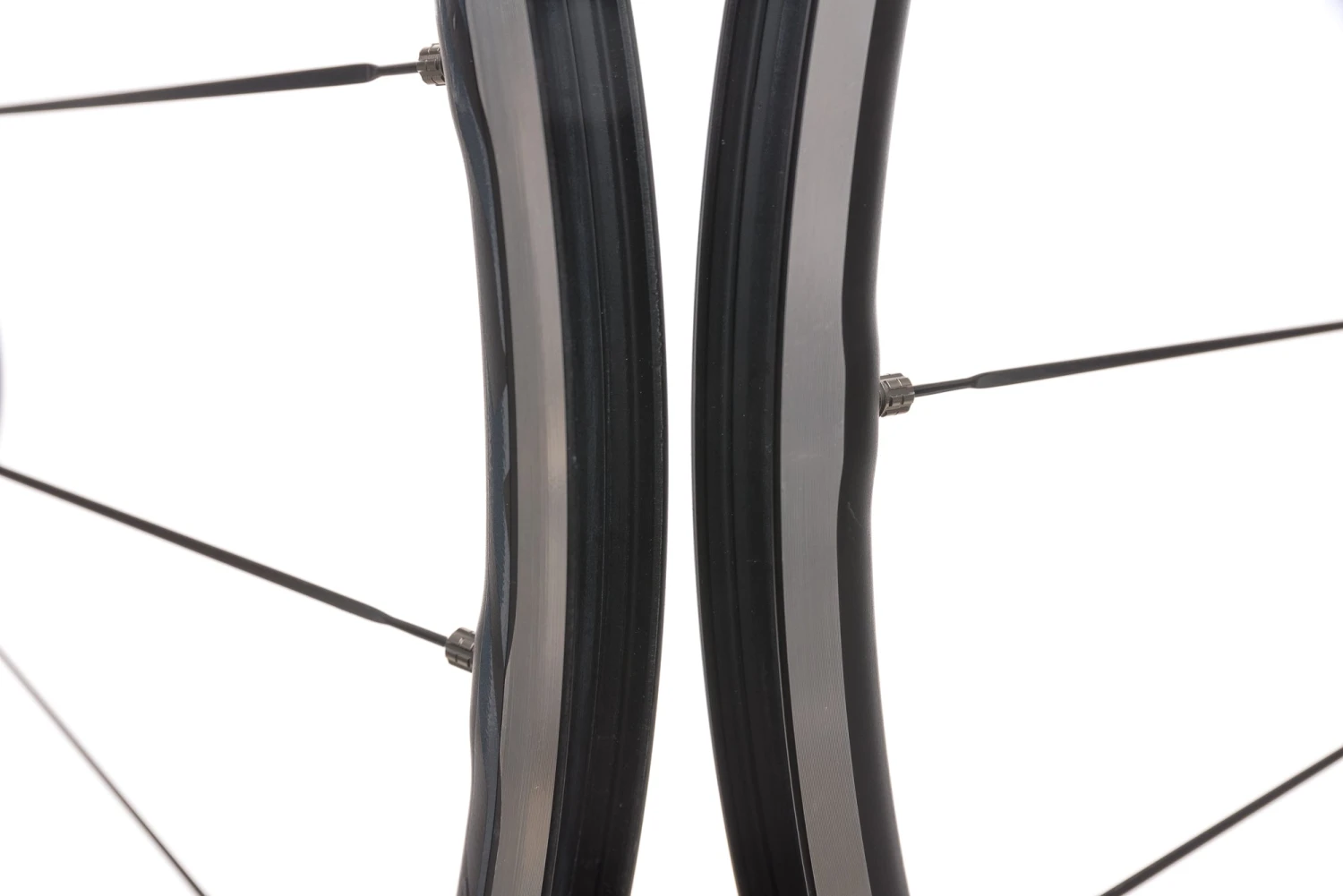 Mavic Ksyrium Elite Alloy Clincher 700c Wheelset 4 Mavic Ksyrium Elite Alloy Clincher 700c Wheelset - Image 4