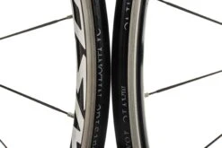 Mavic Cosmic Elite Aluminum Clincher 700c Wheelset -Mavic WRD13752 PH2 05 scaled