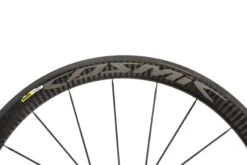 Mavic Cosmic Pro Carbon Exalith Carbon Clincher 700c Wheelset -Mavic WRD13971 PH2 06 scaled