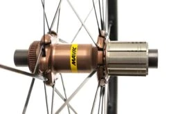 Mavic Ksyrium Elite Disc Allroad Aluminum Tubeless 700c Wheelset 11 Mavic Ksyrium Elite Disc Allroad Aluminum Tubeless 700c Wheelset -Mavic WRD14551 PH2 03 scaled