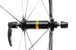 Mavic Cosmic Pro SL Carbon Tubular 700c Wheelset -Mavic WRD15542 PH2 04 scaled