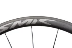 Mavic Cosmic Pro SL Carbon Tubular 700c Wheelset -Mavic WRD15542 PH2 09 scaled
