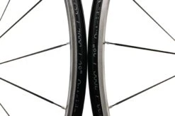Mavic Aksium Aluminum Clincher 700c Wheelset 12 Mavic Aksium Aluminum Clincher 700c Wheelset -Mavic WRD17003 PH3 05 scaled