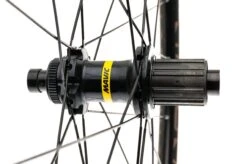 Mavic Allroad UST Disc Aluminum Tubeless 700c Wheelset 10 Mavic Allroad UST Disc Aluminum Tubeless 700c Wheelset -Mavic WRD17476 PH3 03 scaled