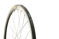 Mavic Cosmic Pro SL Disc Carbon Tubular 700c Front Wheel 11 Mavic Cosmic Pro SL Disc Carbon Tubular 700c Front Wheel -Mavic WRD17845 PH2 04 scaled