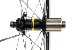 Mavic Cosmic Pro Carbon Disc Tubeless 700c Wheelset -Mavic WRD18196 PH 3 scaled