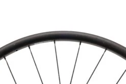 Mavic Allroad Pro Carbon SL Tubeless 700c Front Wheel -Mavic WRD18901 PH3 11 scaled