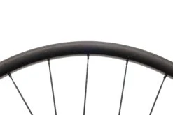 Mavic Allroad Pro Carbon SL Tubeless 700c Front Wheel -Mavic WRD18901 PH3 9 scaled